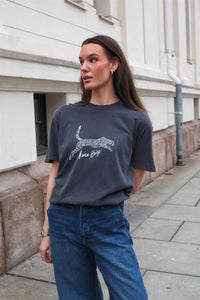 Vintage-Inspired Black Cheetah Graphic T-Shirt – 100% Cotton, Loose Fit, Washed Fabric