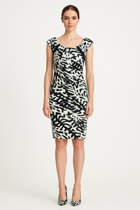 Low Back Sculpted Pencil Dress in Black & White