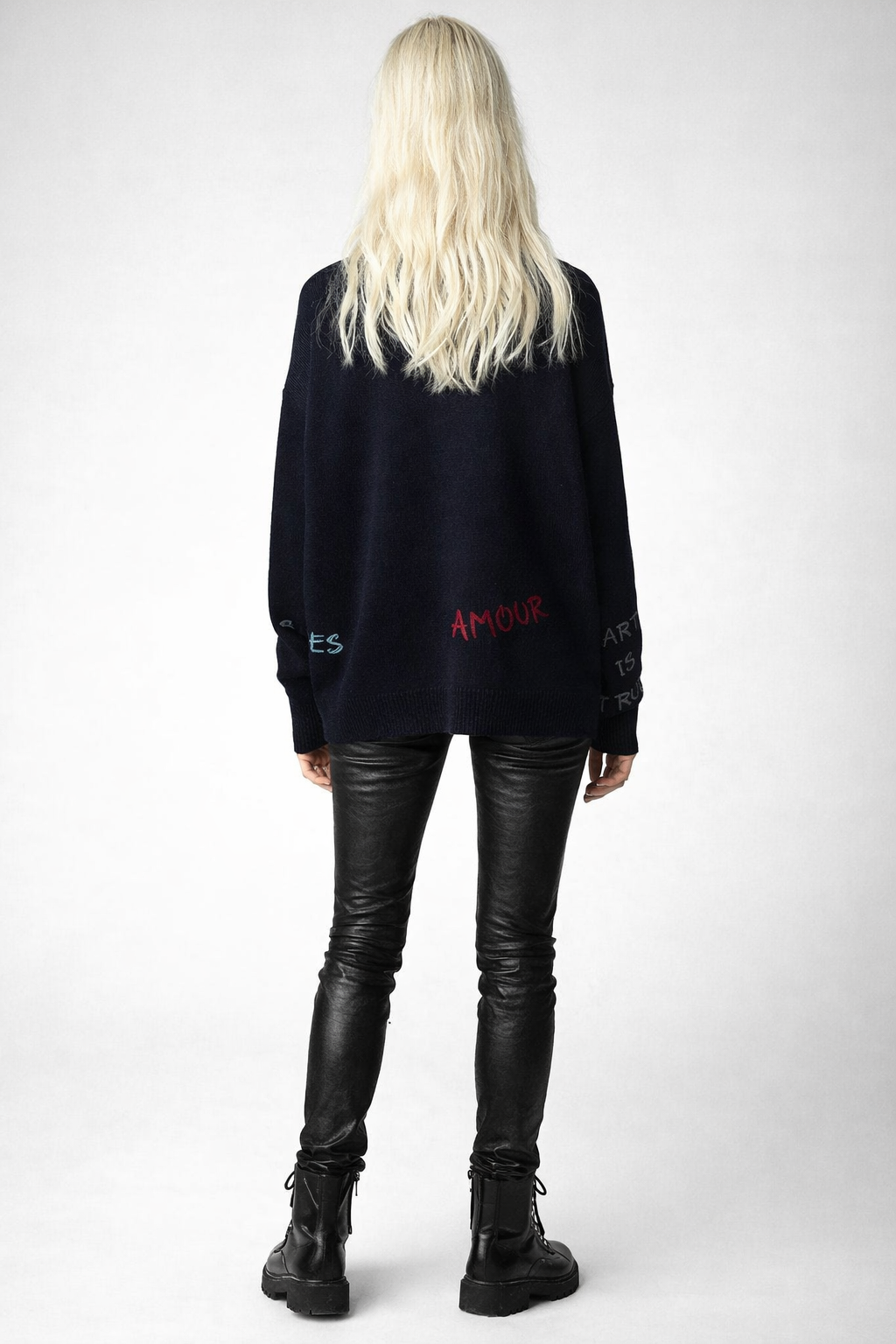 Navy Embroidered Knit Sweater with Nature-Inspired Motifs – 100% Cashmere