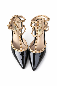 Rockstud Pointed Toe Caged Pump Heels