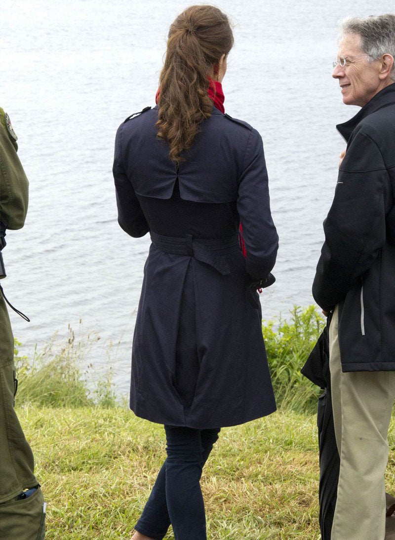 Kate middleton trench coat discount