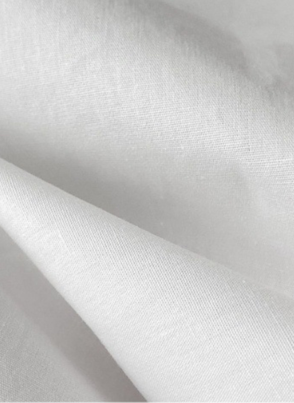 100% Crisp Cotton Front Bib Shirt with High-Neck and Tie Eyelet Cuffs