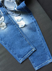 Destroyed Boyfriend Jeans in Dark Blue