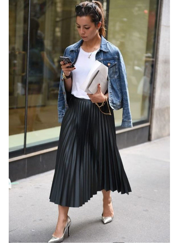 Black shiny hot sale pleated midi skirt
